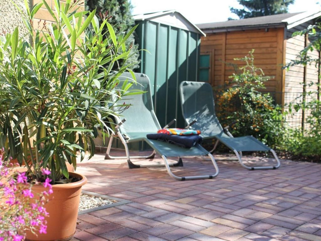 in Alt-Schadow mit Grill und Terrasse