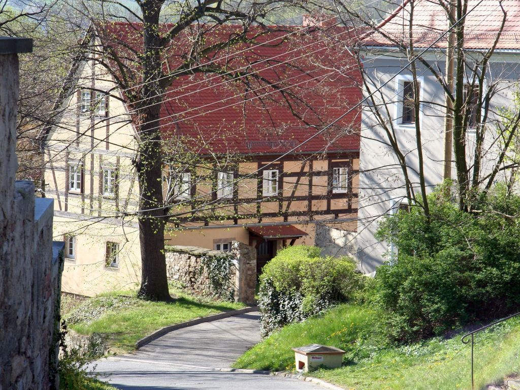 Wohnung in Maxen mit Terrasse, Garten und Grill