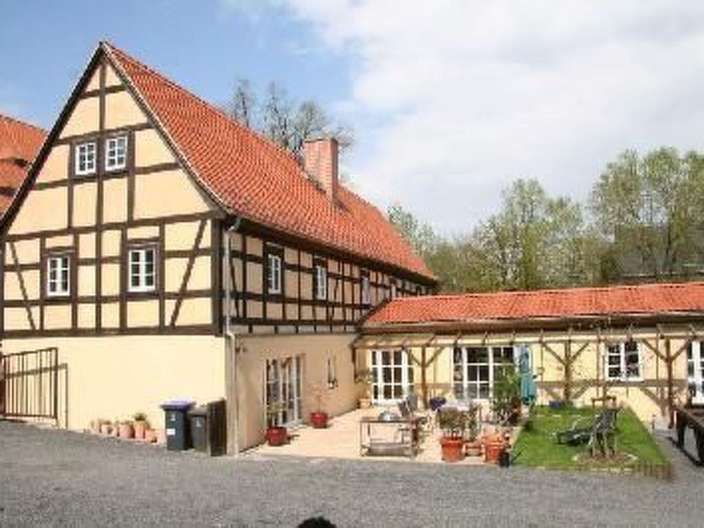 Wohnung mit Terrasse im sanierten Fachwerkhof