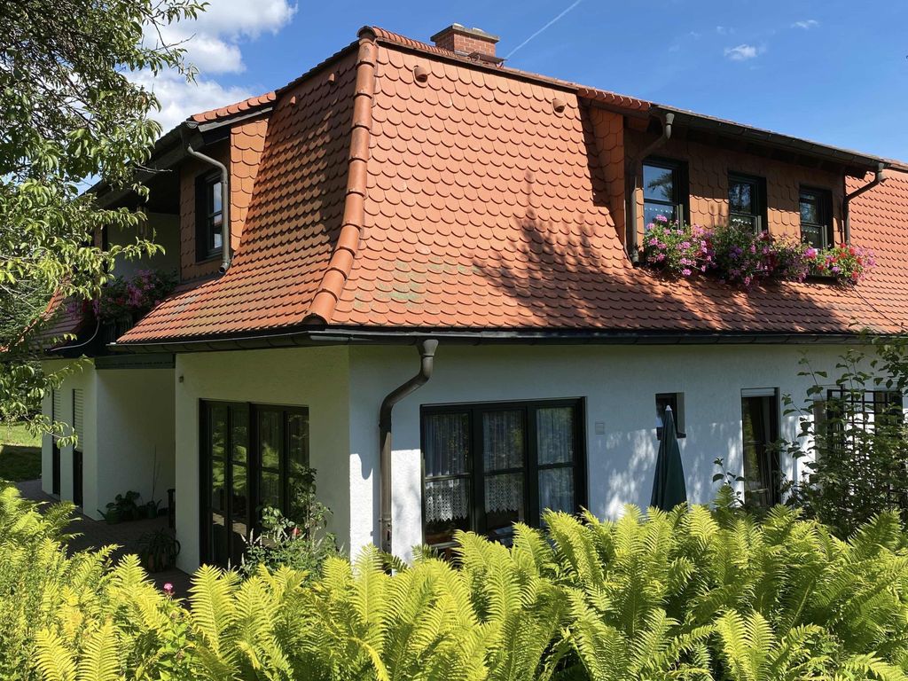 Appartement in Bad Elster mit Grill, Garten und Terrasse