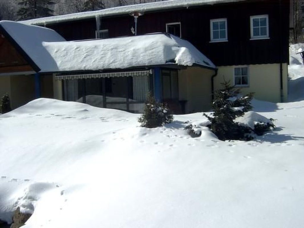 Appartement in Brotterode mit Eigener Terrasse