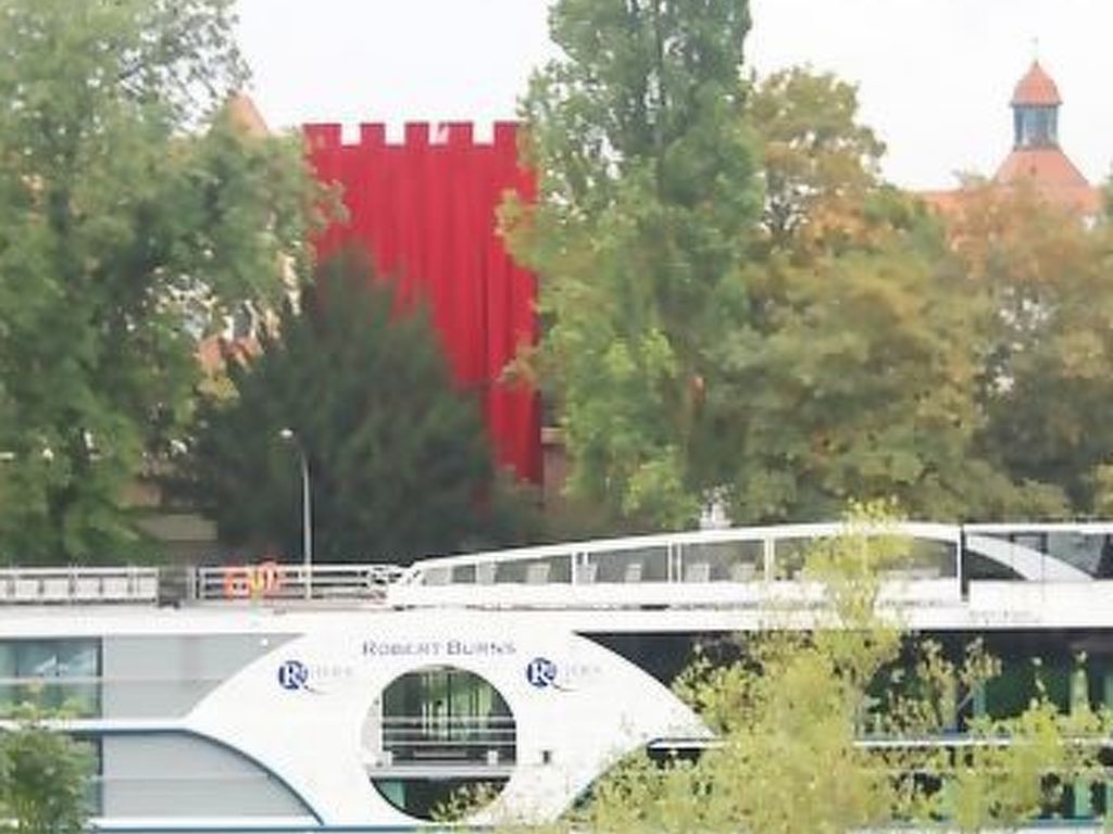 River Residence Regensburg, großzügige Wohnung für bis zu 3 Personen