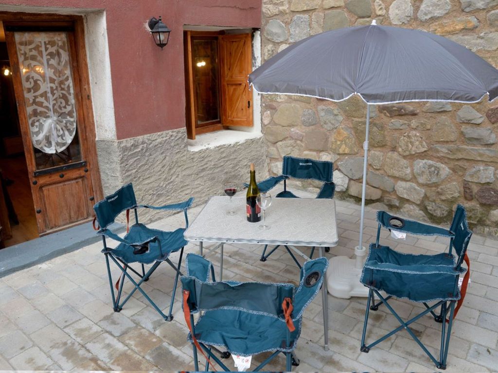 Rustikal-moderne Wohnung für 6 Personen - Pobla de Lillet