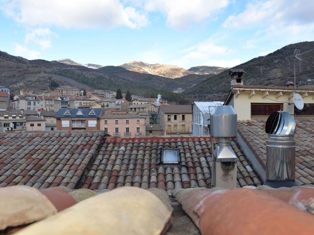 Cadí - Tríplex para gurupos en La Pobla de Lille