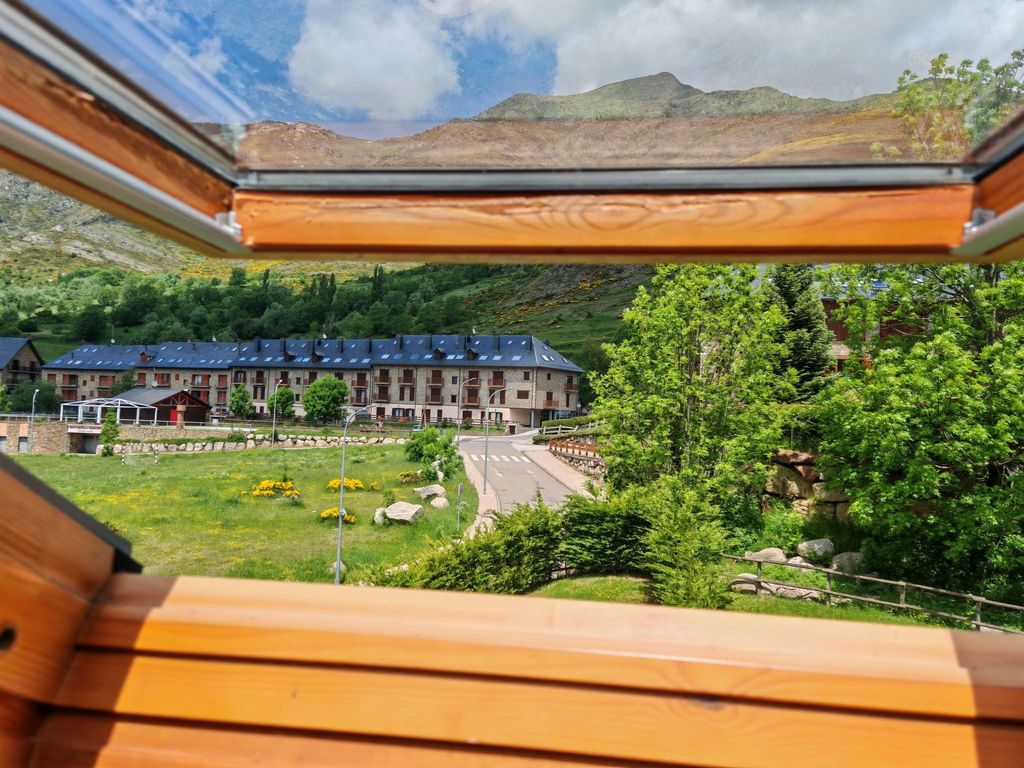 Aüt 3 Dachgeschosswohnung in Vall de Boí