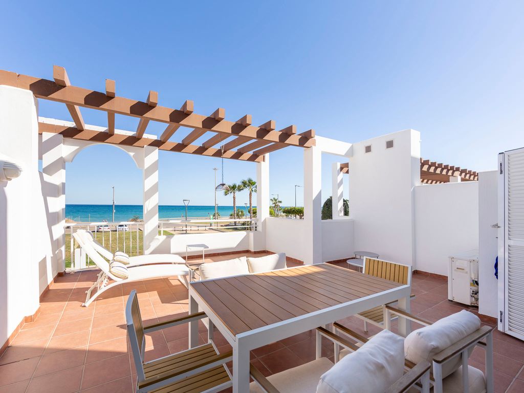 Mojacar Breeze