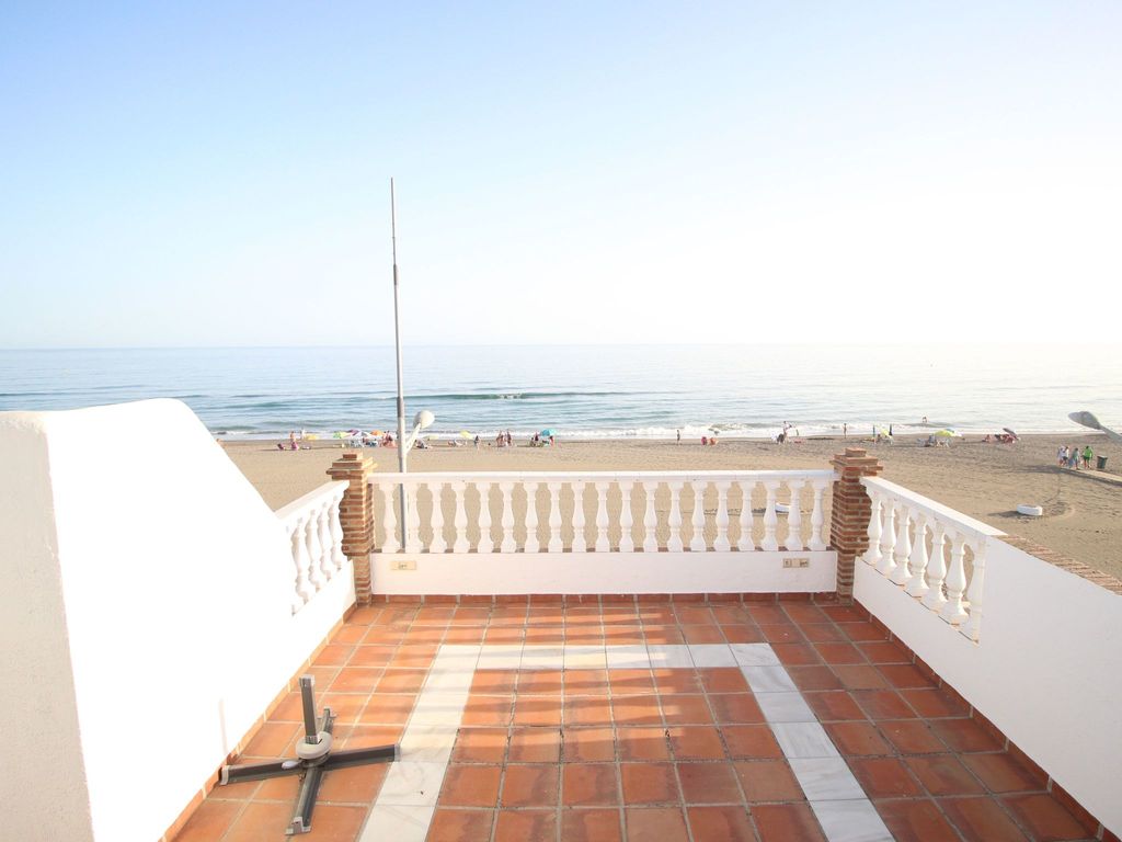 für 8 Personen ca. 110 m&sup2; in Torrox Costa, Andalusien (Costa del Sol)