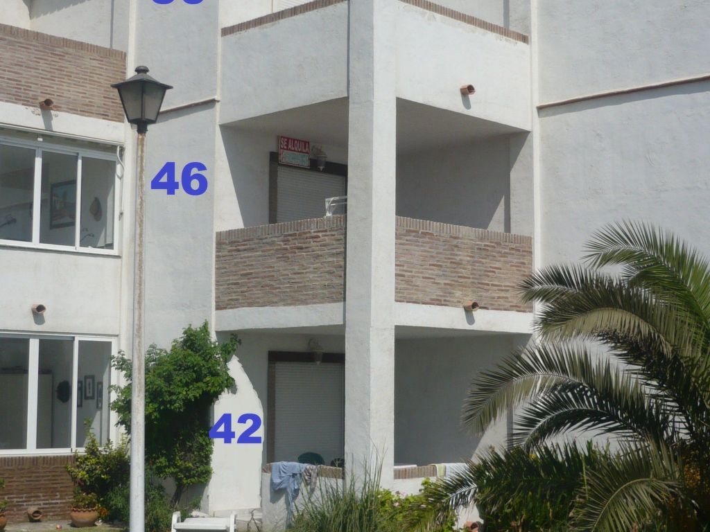 Appartement in Torrox Costa mit Großem gemeinsamem Pool und Meerblick