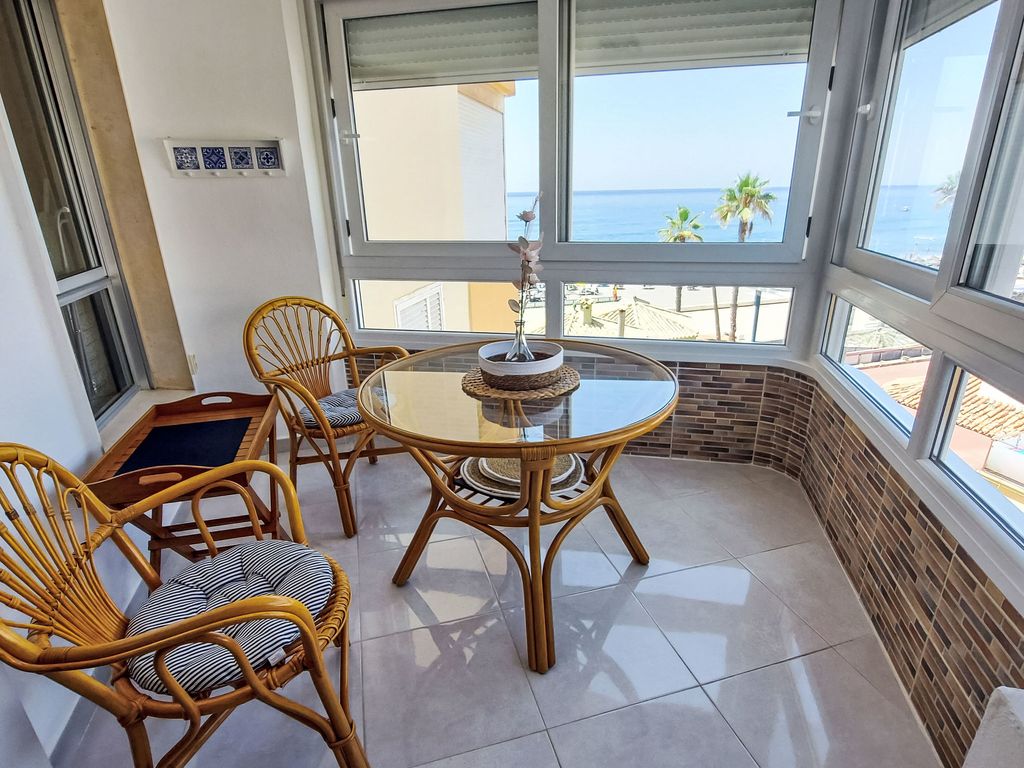 Studio Europa beachfront