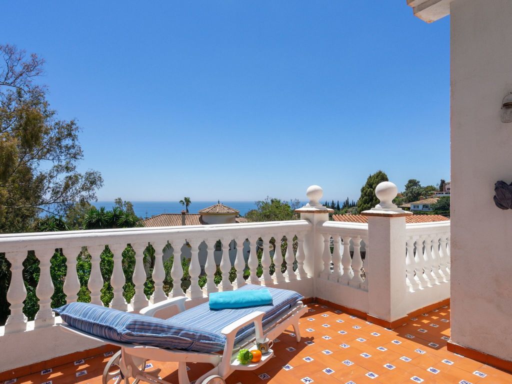 Villa Juna