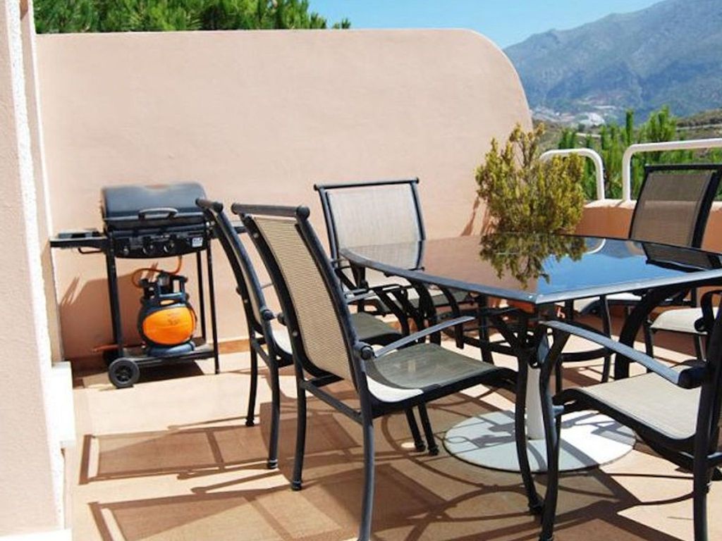 Schöne 4BDR-Villa mit fantastischer Aussicht