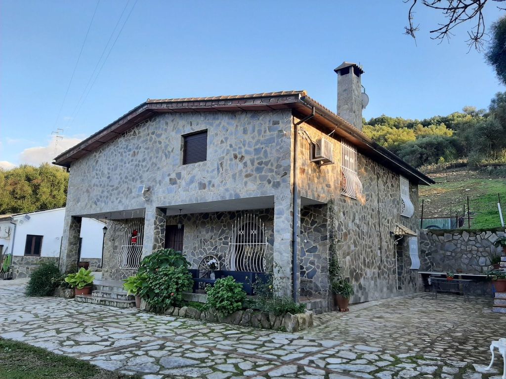 Vivienda Turistica Rural El Acebuchal