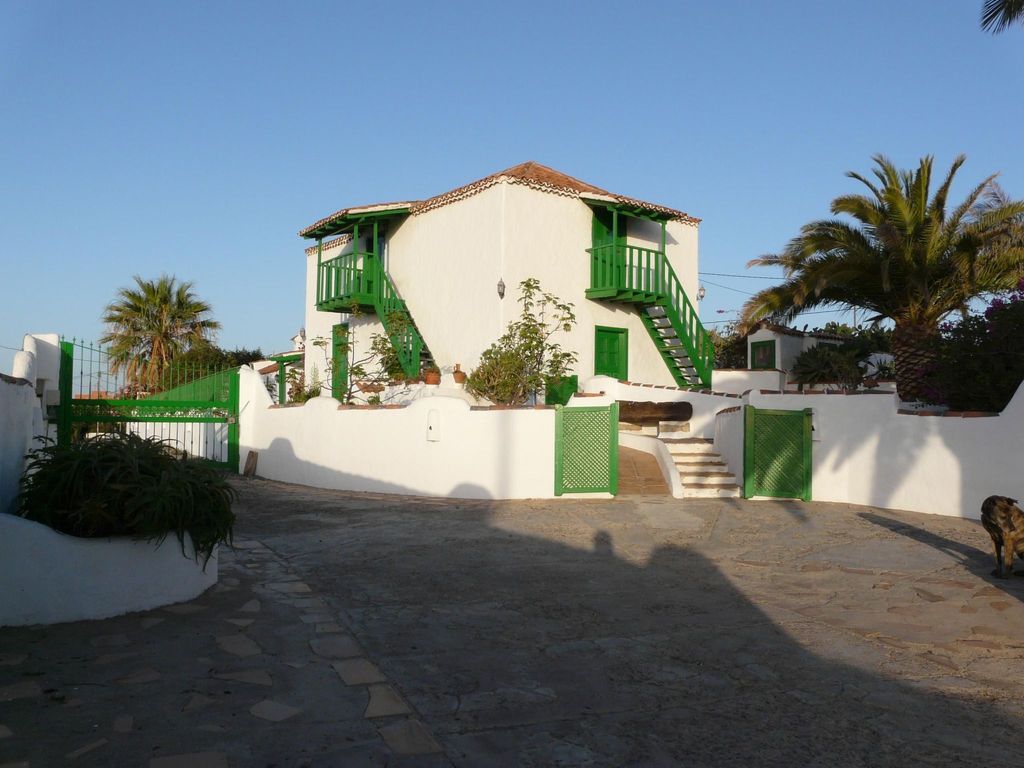 Finca "Casa Roja" mit eigenem Schwimmbad
