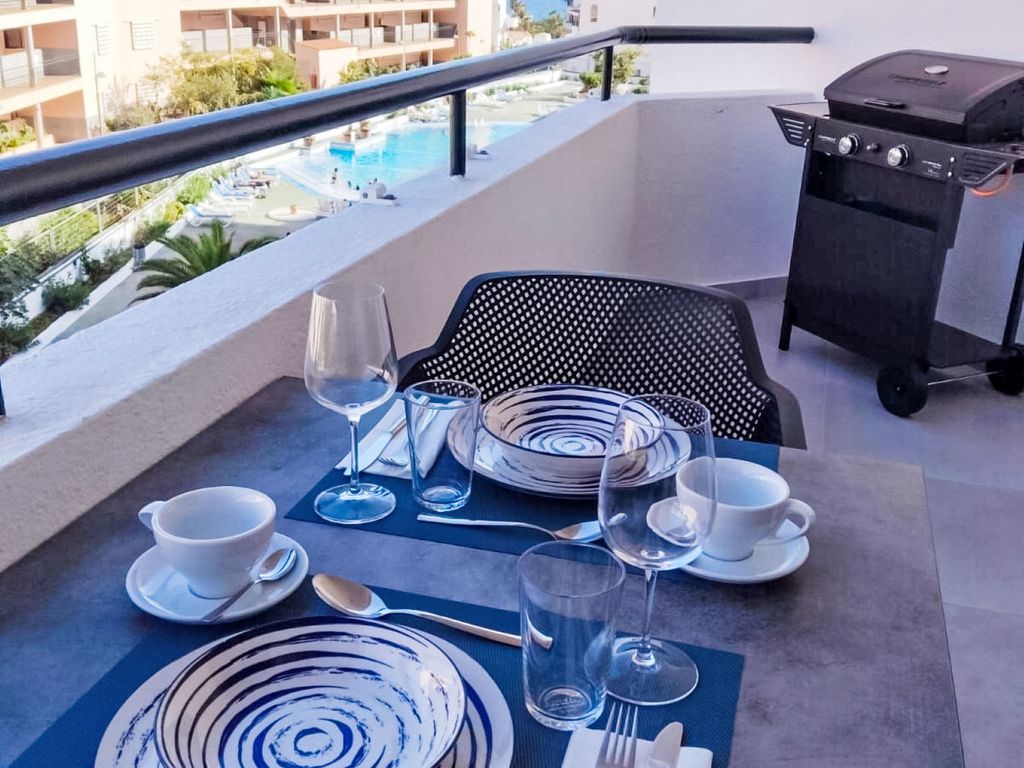 ruhige, charmant renovierte Wohnung, Terrasse, P