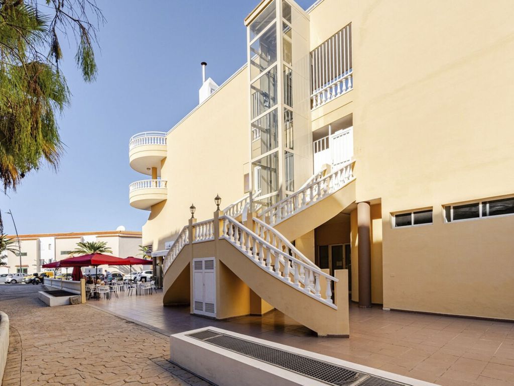 Apartment La Arena