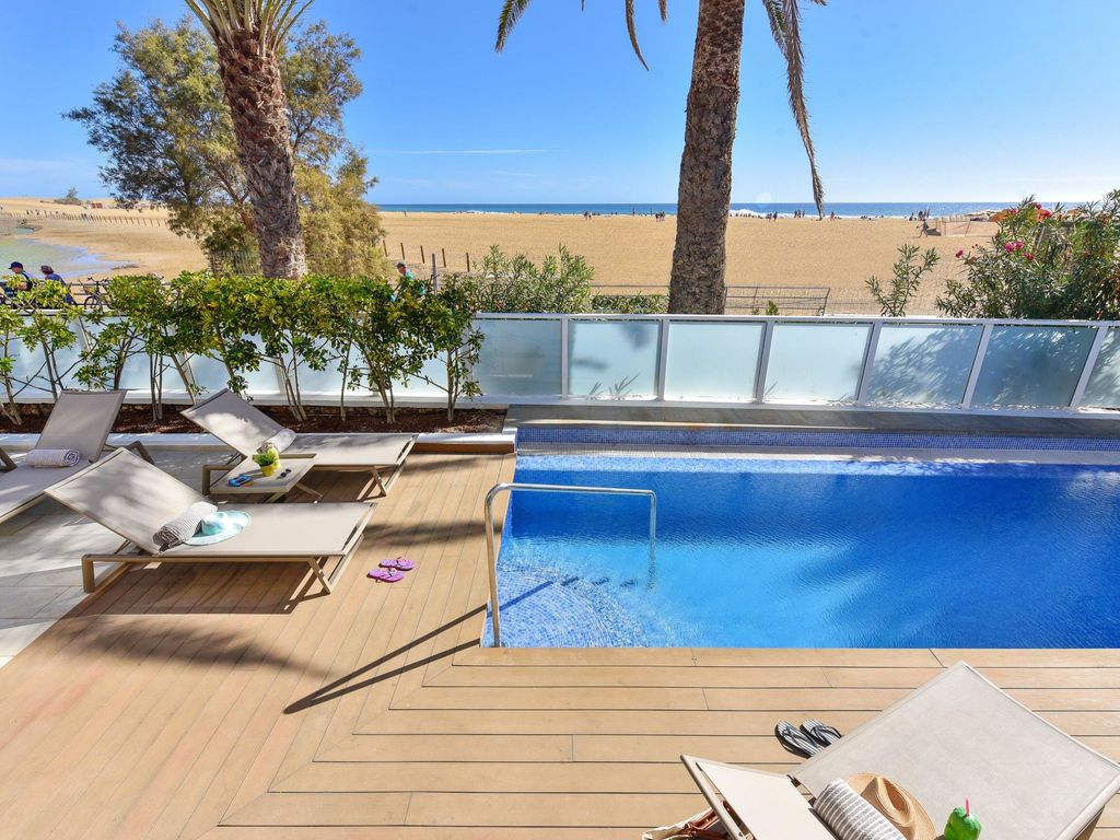 Oasis Serenity