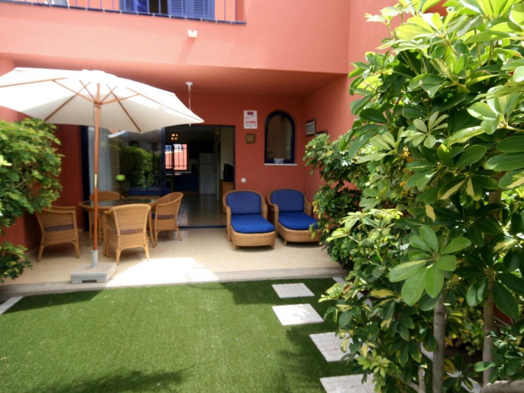 Wunderschönes Ferienhaus im Süden von Gran Canaria mit Garten und gemeinschaftl