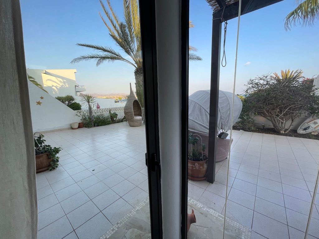 Eine romantische Villa direkt am Strand Sotavento