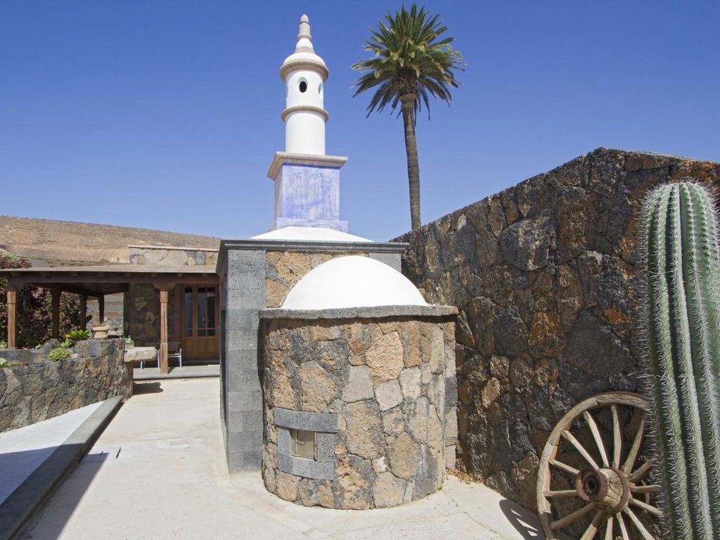 Ruhiges Landhaus Remedios mit Panoramablick