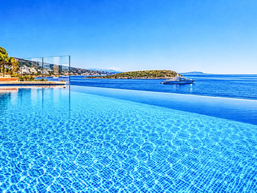 Spektakuläre Villa am Meer
