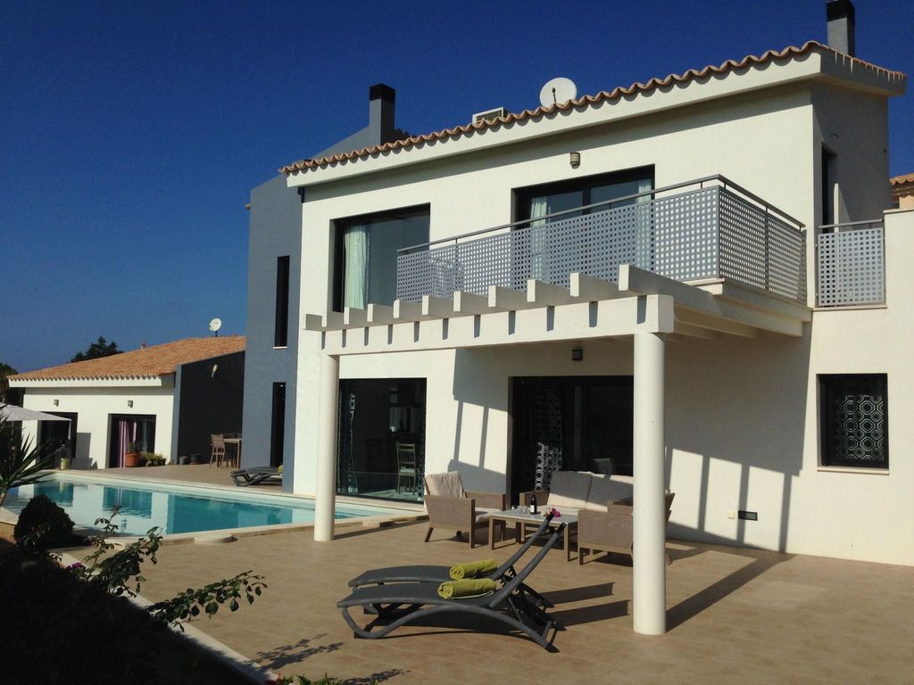 Ferienvilla "La Primera" mit Pool