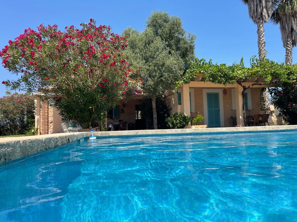 in Manacor mit Privatem Pool