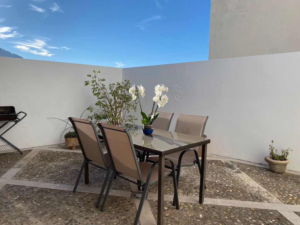 "Casa Nuria" mit Terrasse