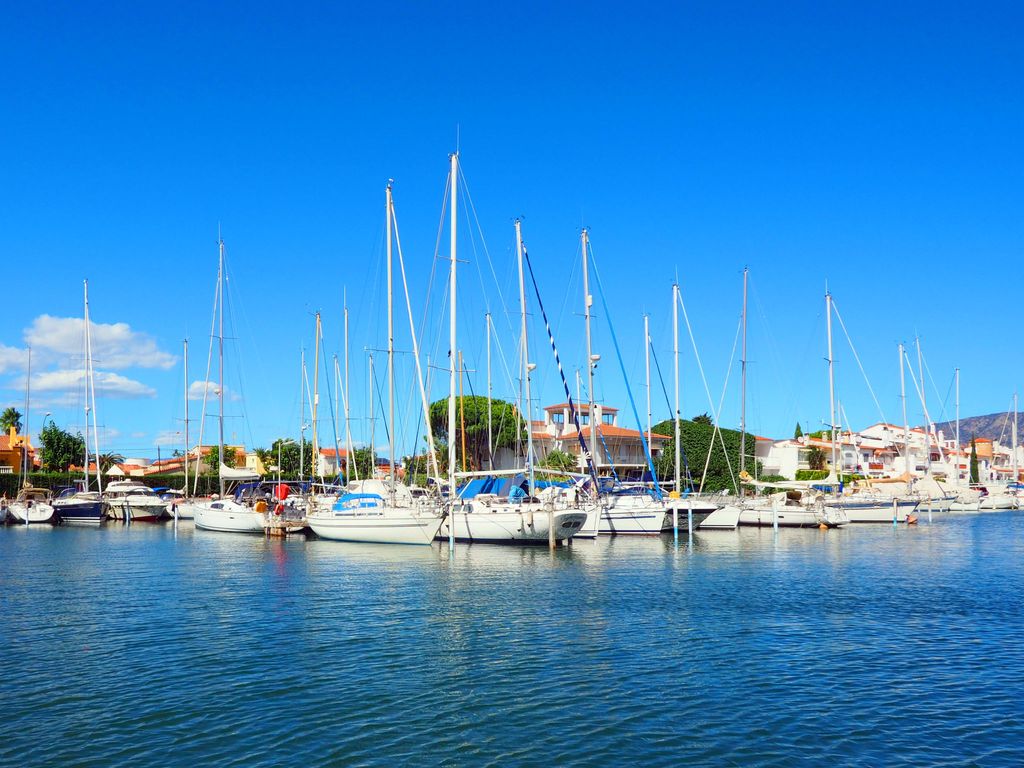 Club Nautic
