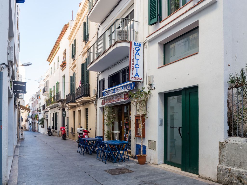 URBAN SUITES SITGES 1