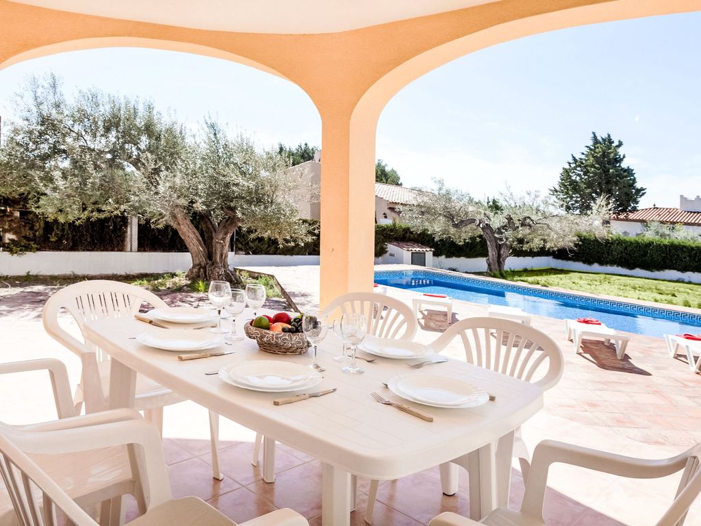 Villa Cala Llenya