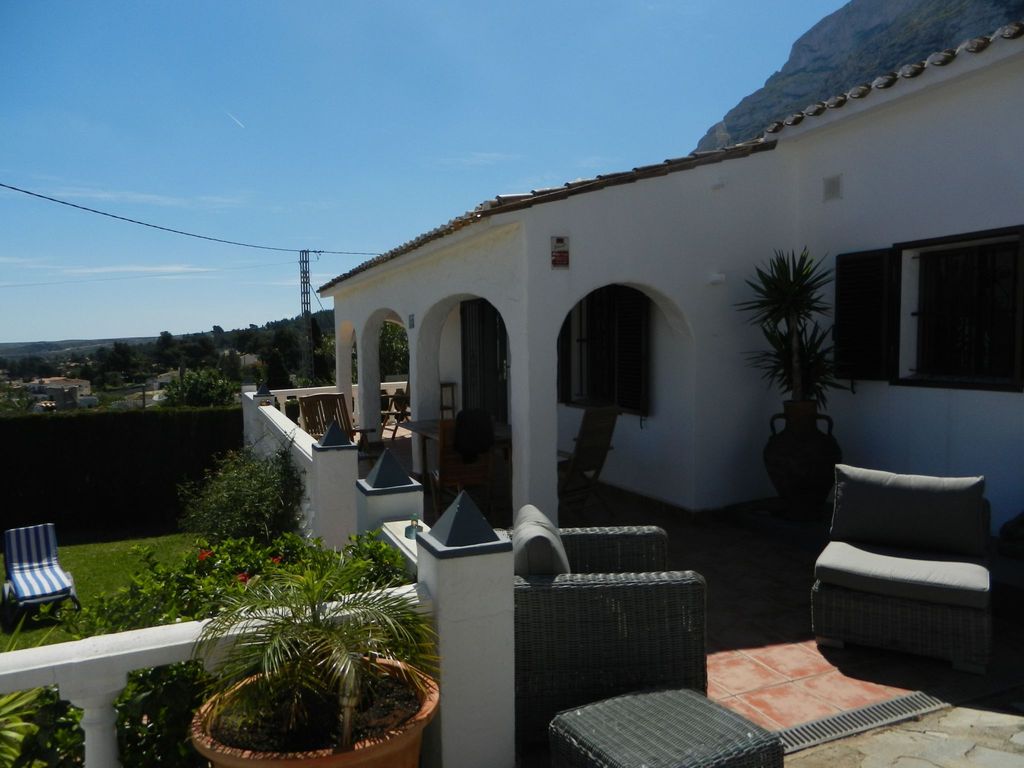 Villa "Michel" mit Blick auf das Wasser