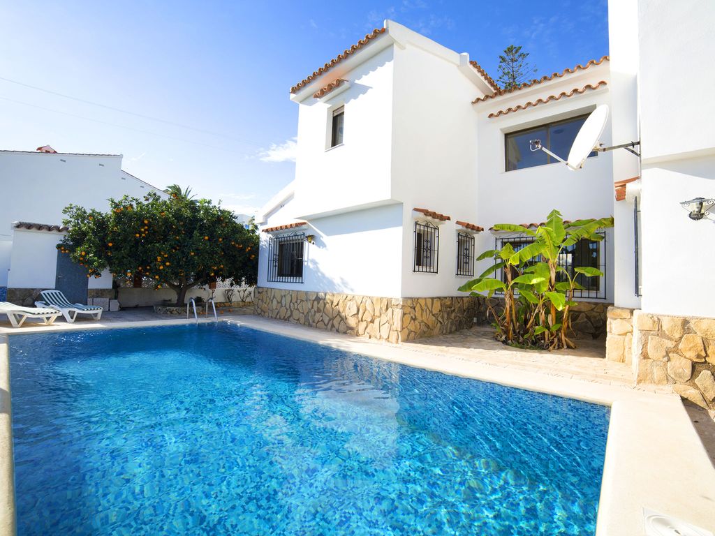 Casa Las Mañas
