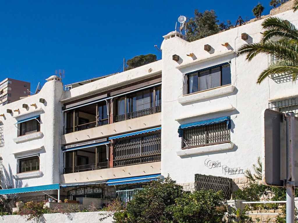 Casa Blanca 4