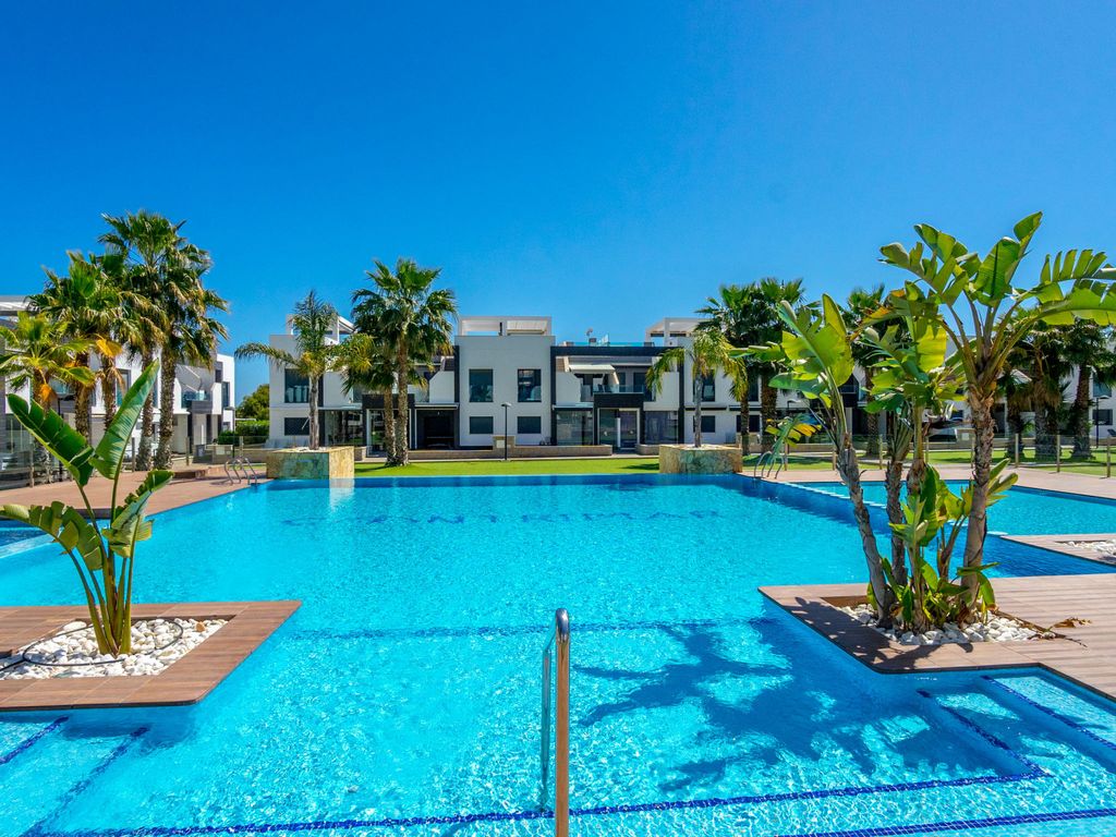 Oasis Beach 1
