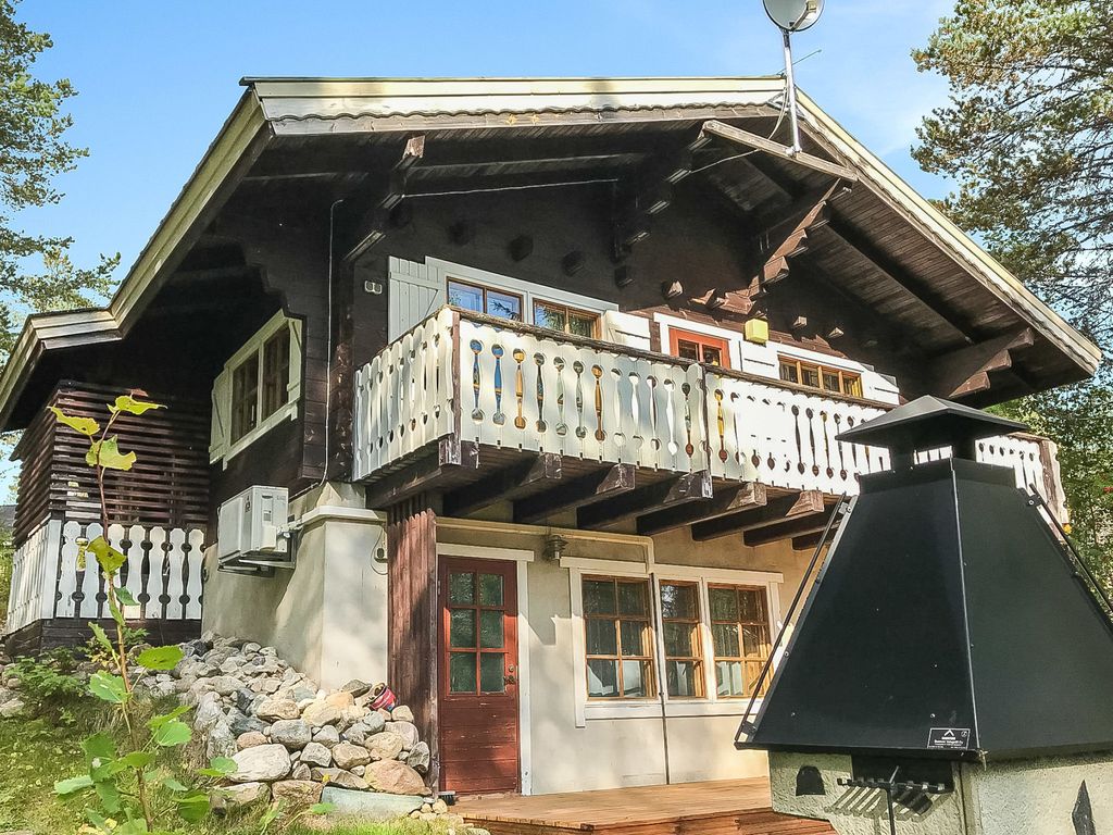 Hyrynpirtti mökki