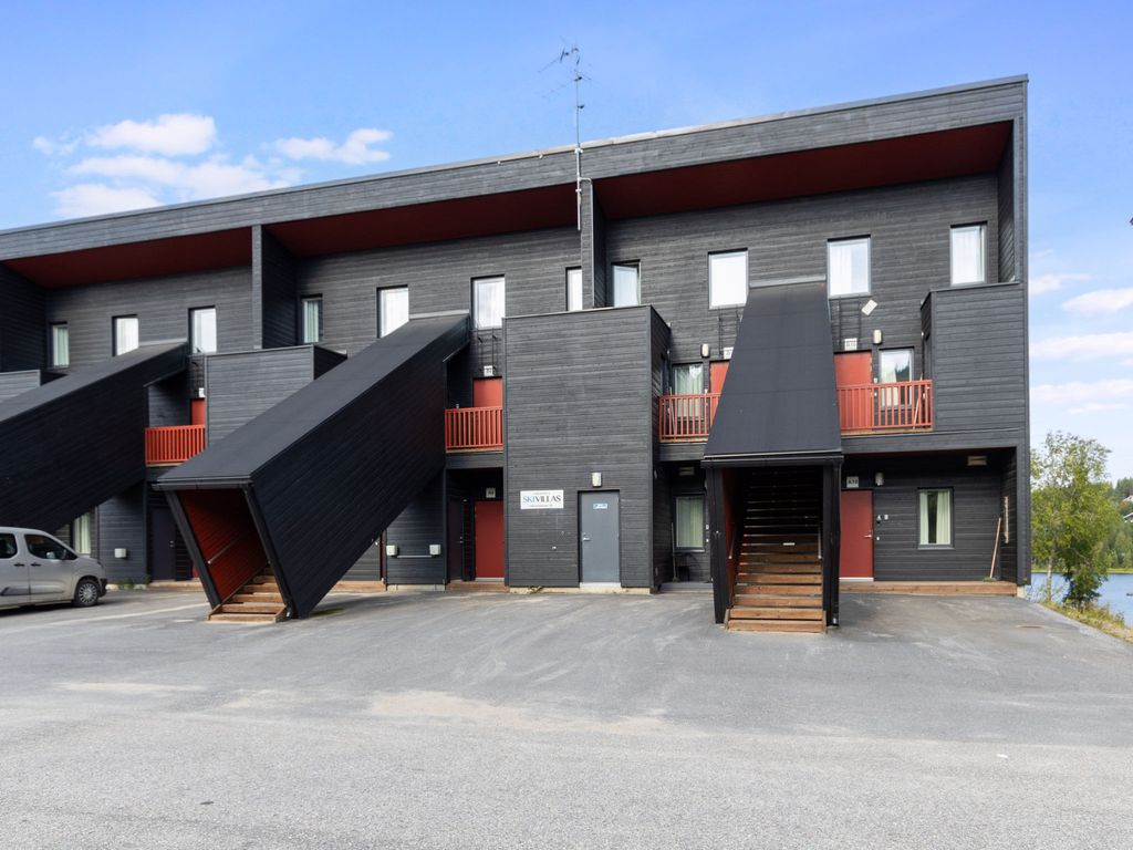 Skivillas 47 ukkohalla (a8)