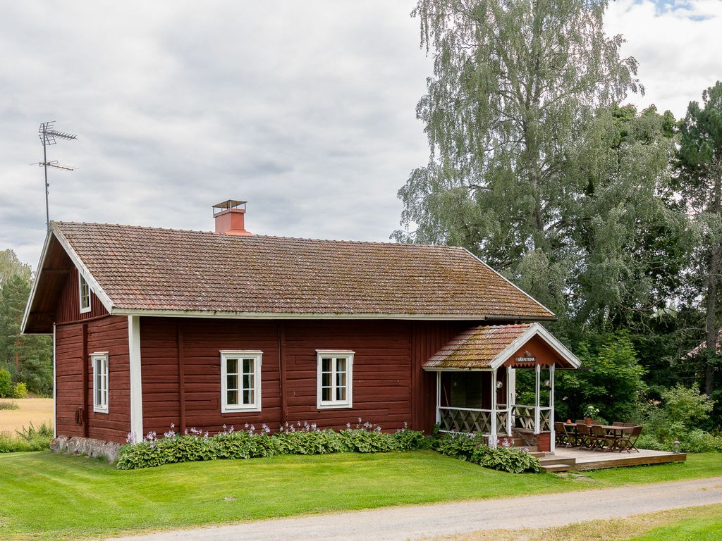 Virtaan väentupa