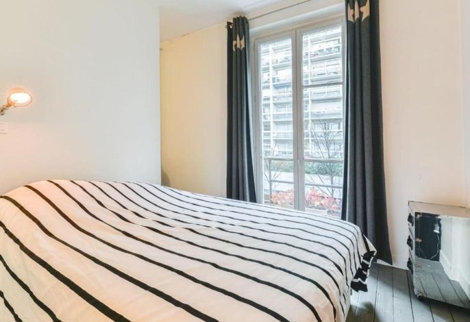 Appartment 6