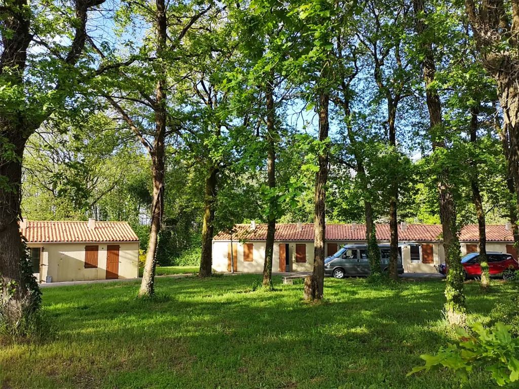 Hübsches Tiny Cottage mit Waldblick im Feriendorf