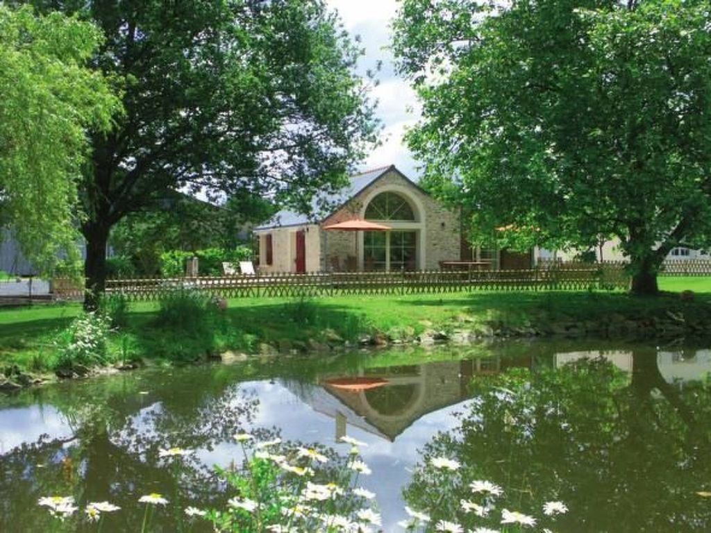 "Au Bas Chalonge Gîte"
