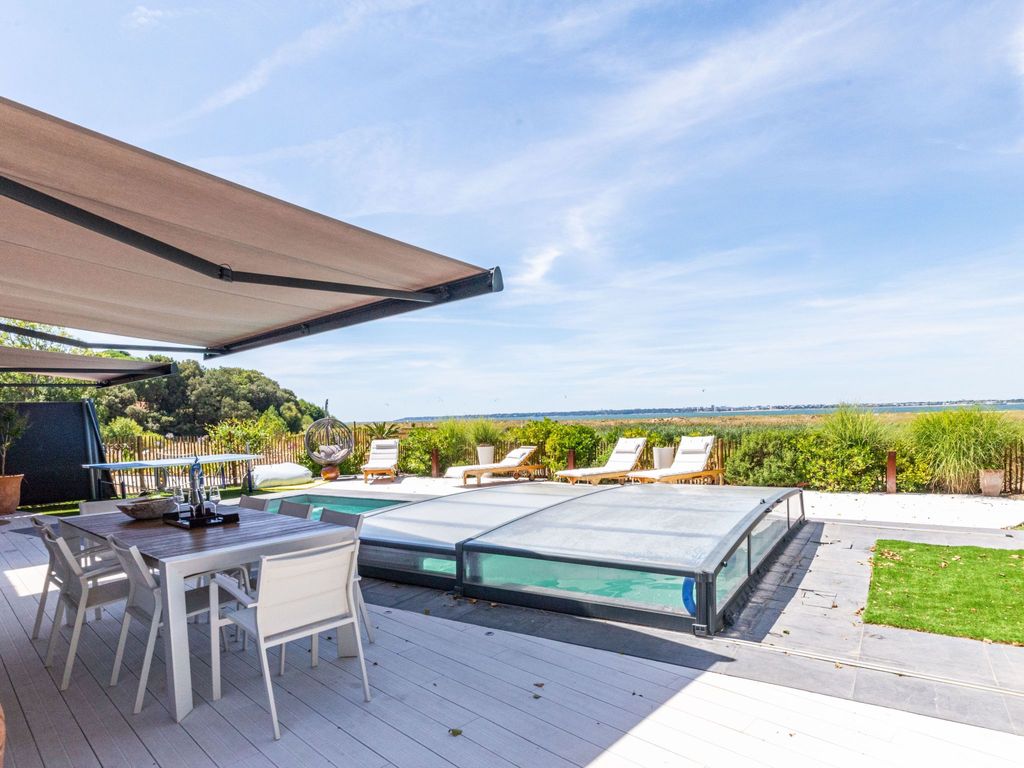 Indigo-Vue Mer et Piscine chauffée