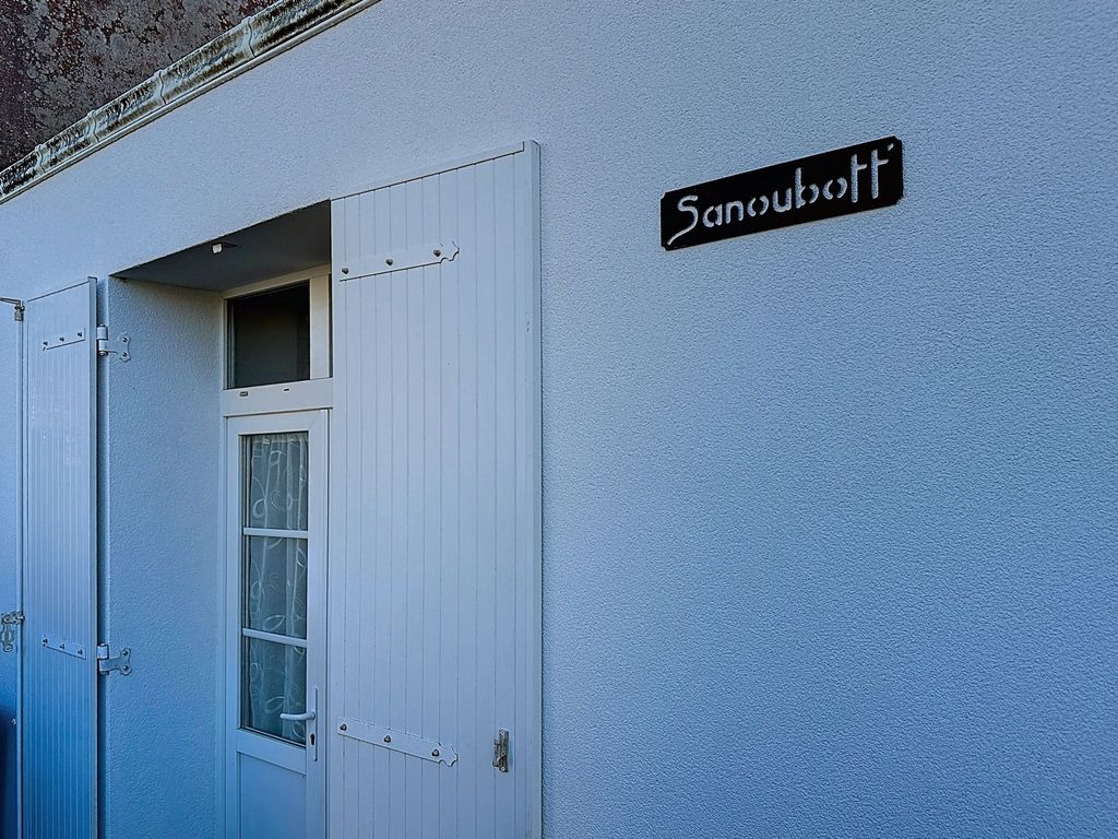 Sanoubott