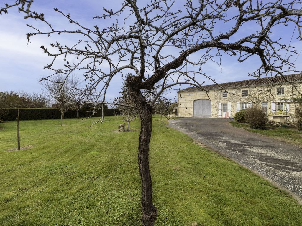Gîte La Truffière Saintongeaise