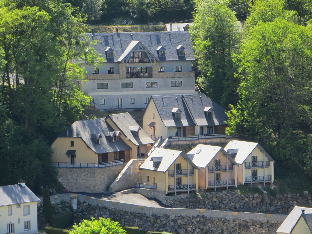 für 12 Personen in Luz Saint Sauveur