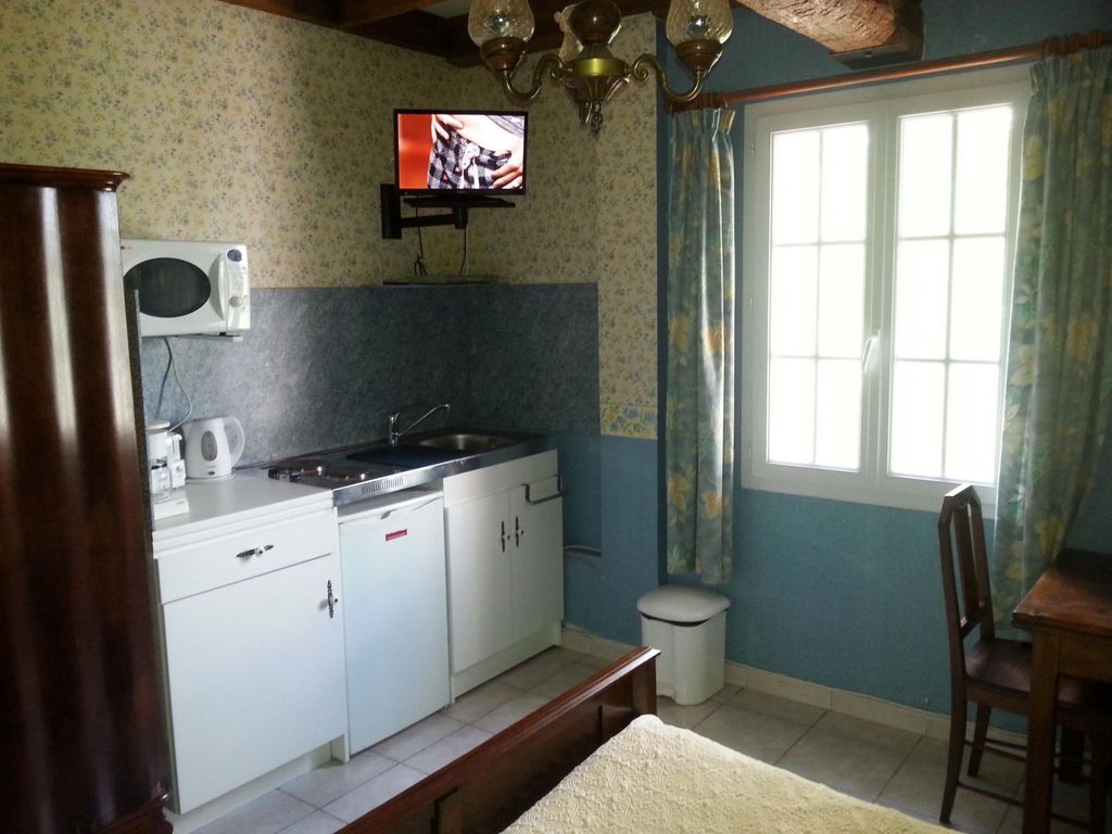 Studio 2 Personen in der Landschaft des Tarn