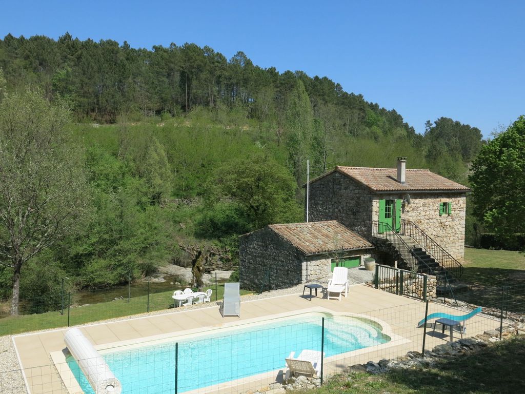 Le Moulin