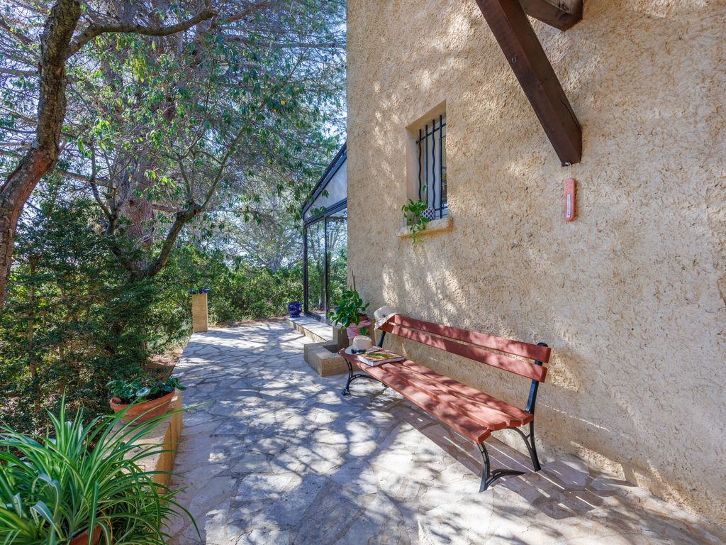 Les Garrigues d'Ozilhan