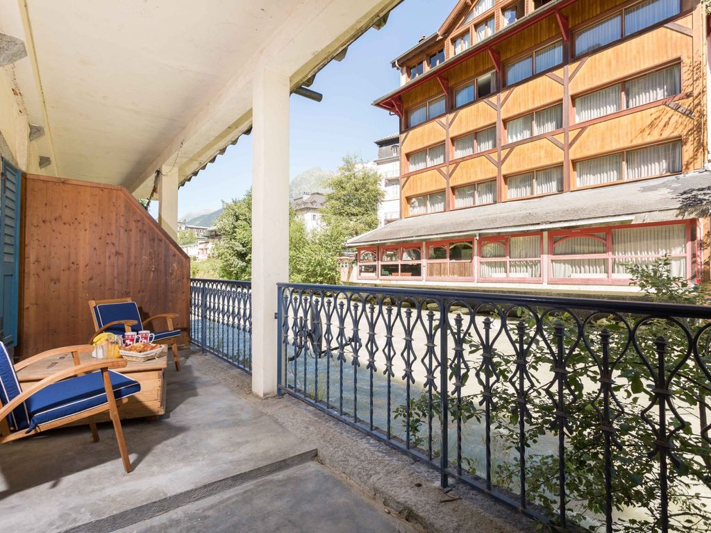 Lou Lou Apartment