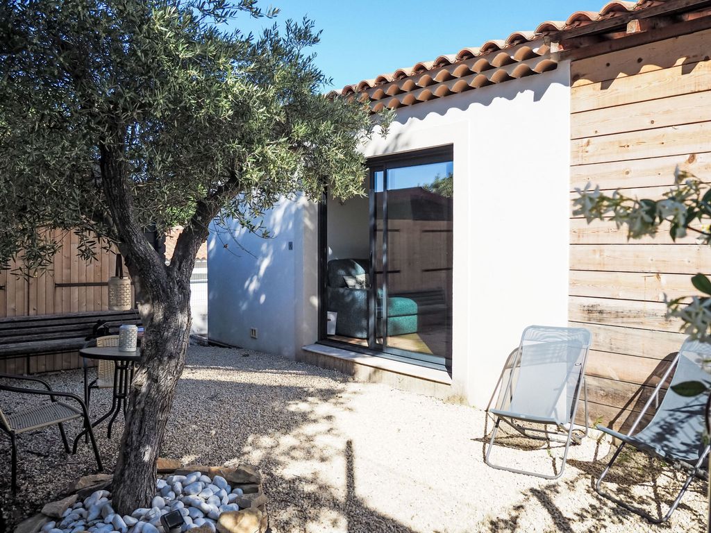 Apartment Colombier