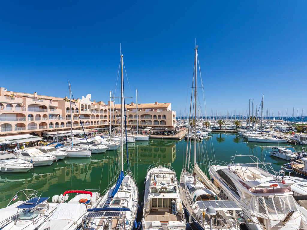 Port de la Gavine I